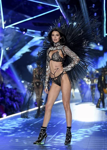 Модель Victoria's Secret